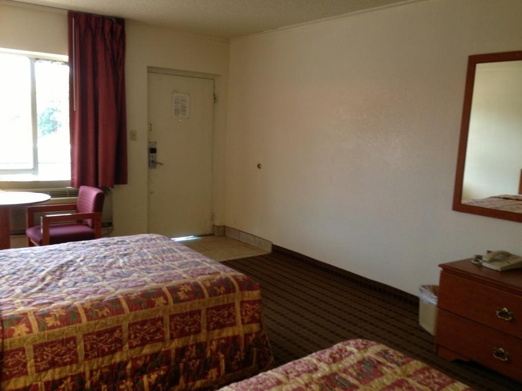 Days Inn South פורט וורת' מראה חיצוני תמונה